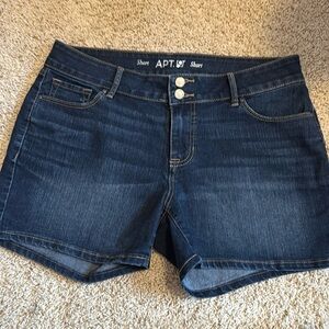 APT. 9 | Women’s Dark Blue Denim Shorts | Size 12